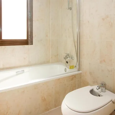 Two-bedroom In Appartement Estepona